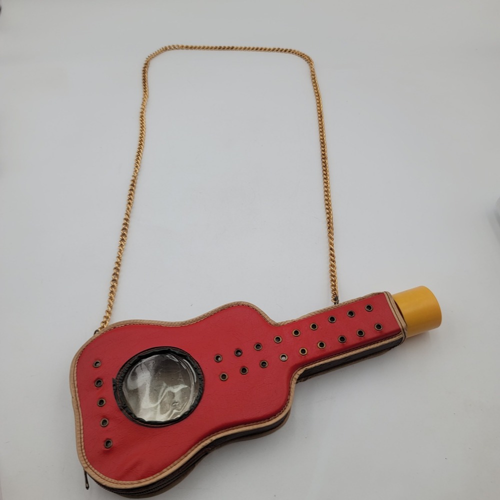 Vintage Guitar Novelty Liquor Bottle Crossbody Bag Red Faux Leather Gold Chain‎